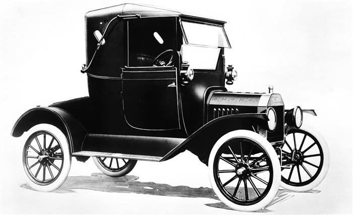 Istoria industriei de inchirieri auto